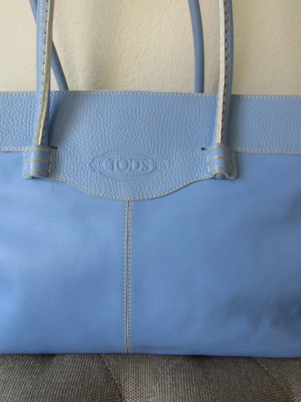 Tod's Powder Blue Leather Tote - Picture 13 of 16